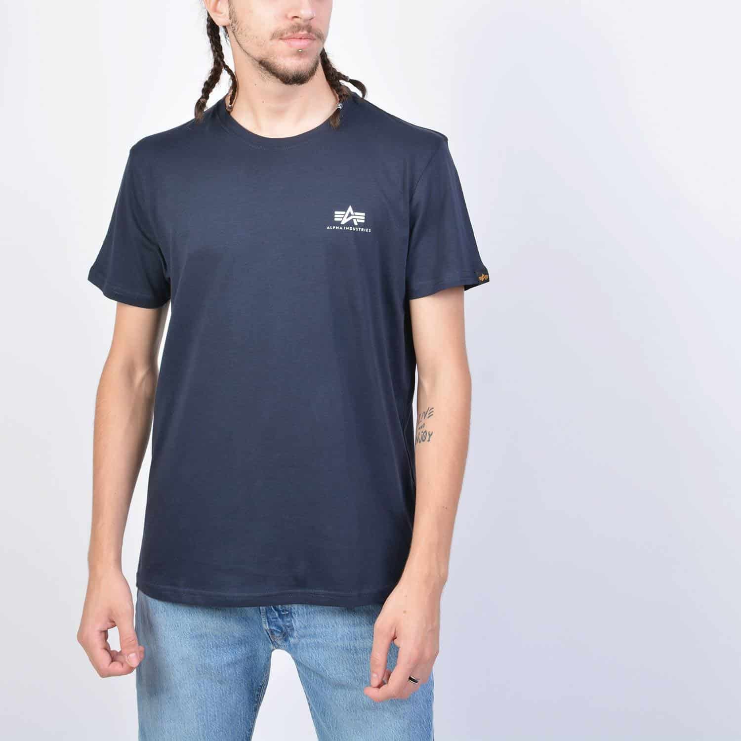 Alpha-Industries-Basic-T-Small-Logo-9000041140_9880