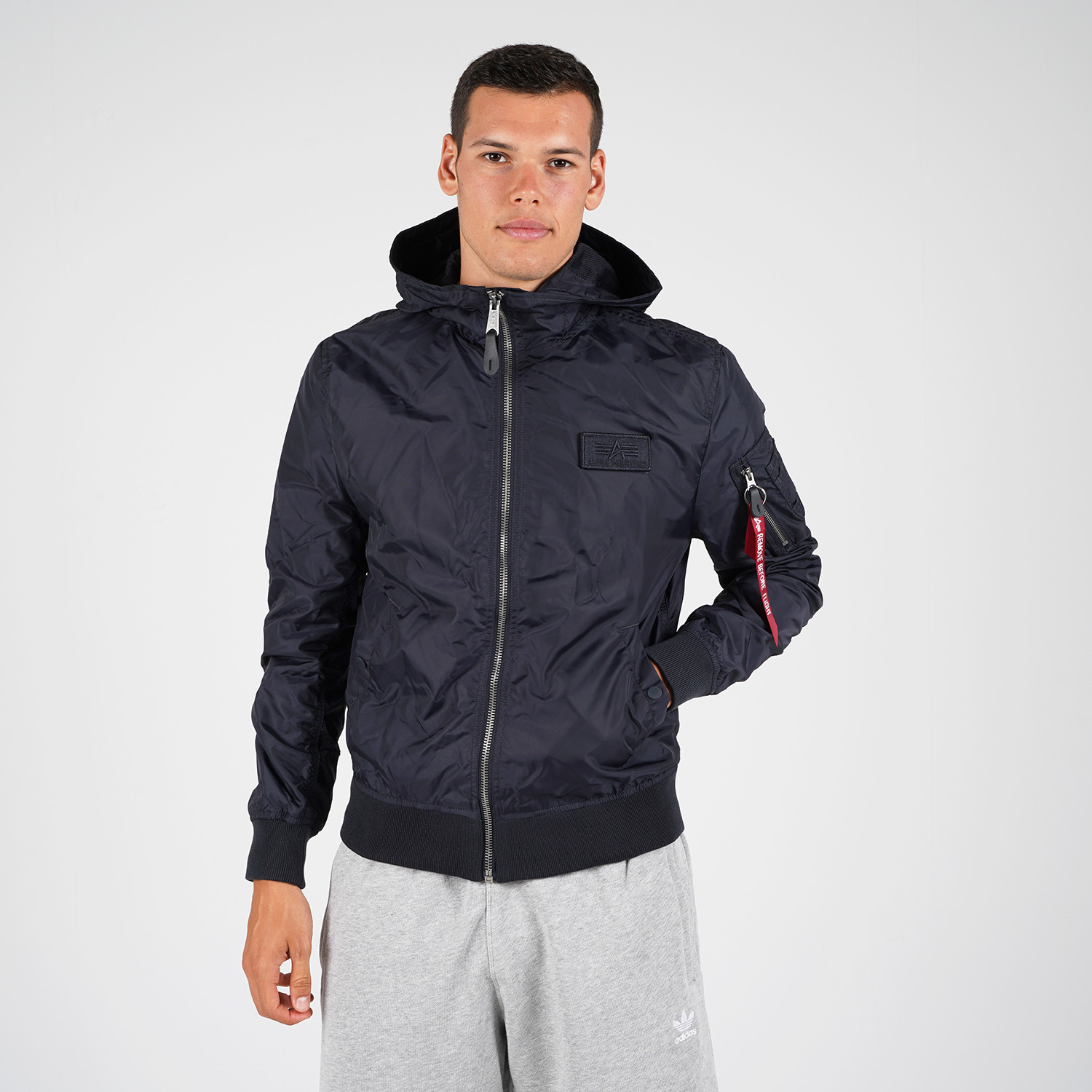 Alpha-Industries-MA-1-LW-Hooded-9000050012_42224