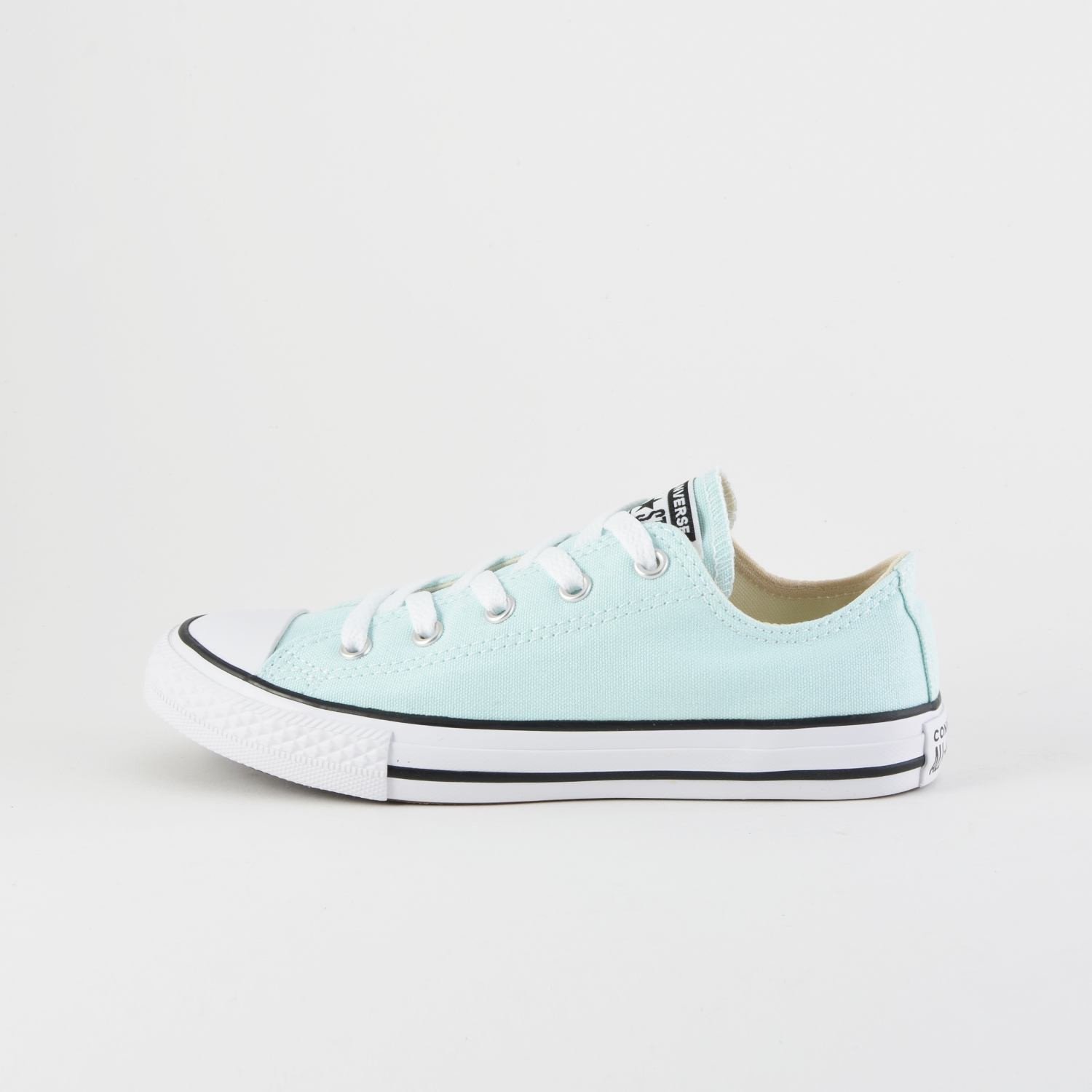 Converse-Chuck-Taylor-All-Star-9000030944_38102