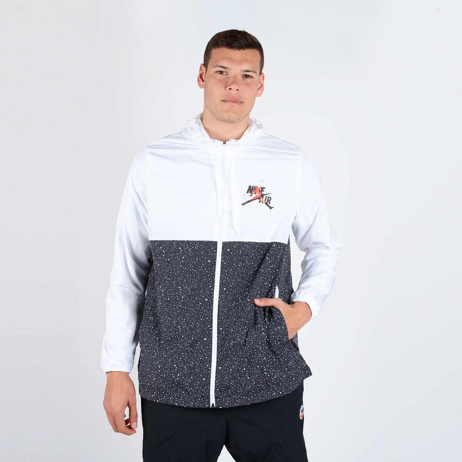 Jordan-Jumpman-Mens-Classic-Windwear-Jacket-9000044360_43243