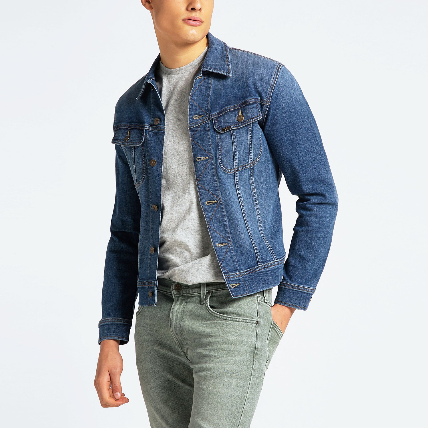 Lee-Slim-Rider-Mid-Visual-Cody-9000075081_51952