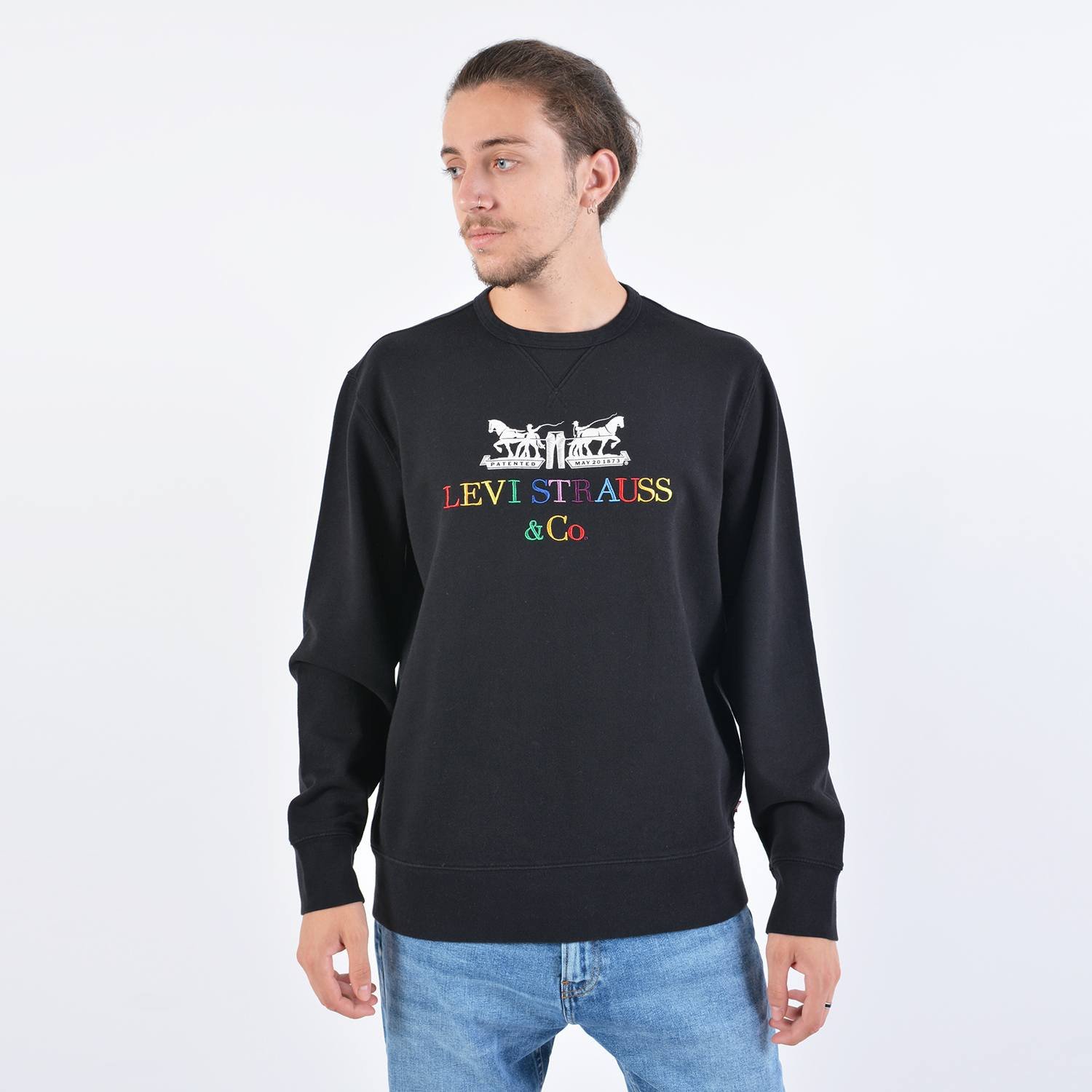 Levis-Graphic-Crew-B-90S-Logo-Text_-9000038258_26098