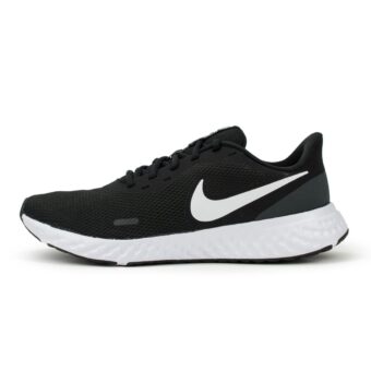 NIKE REVOLUTION 5