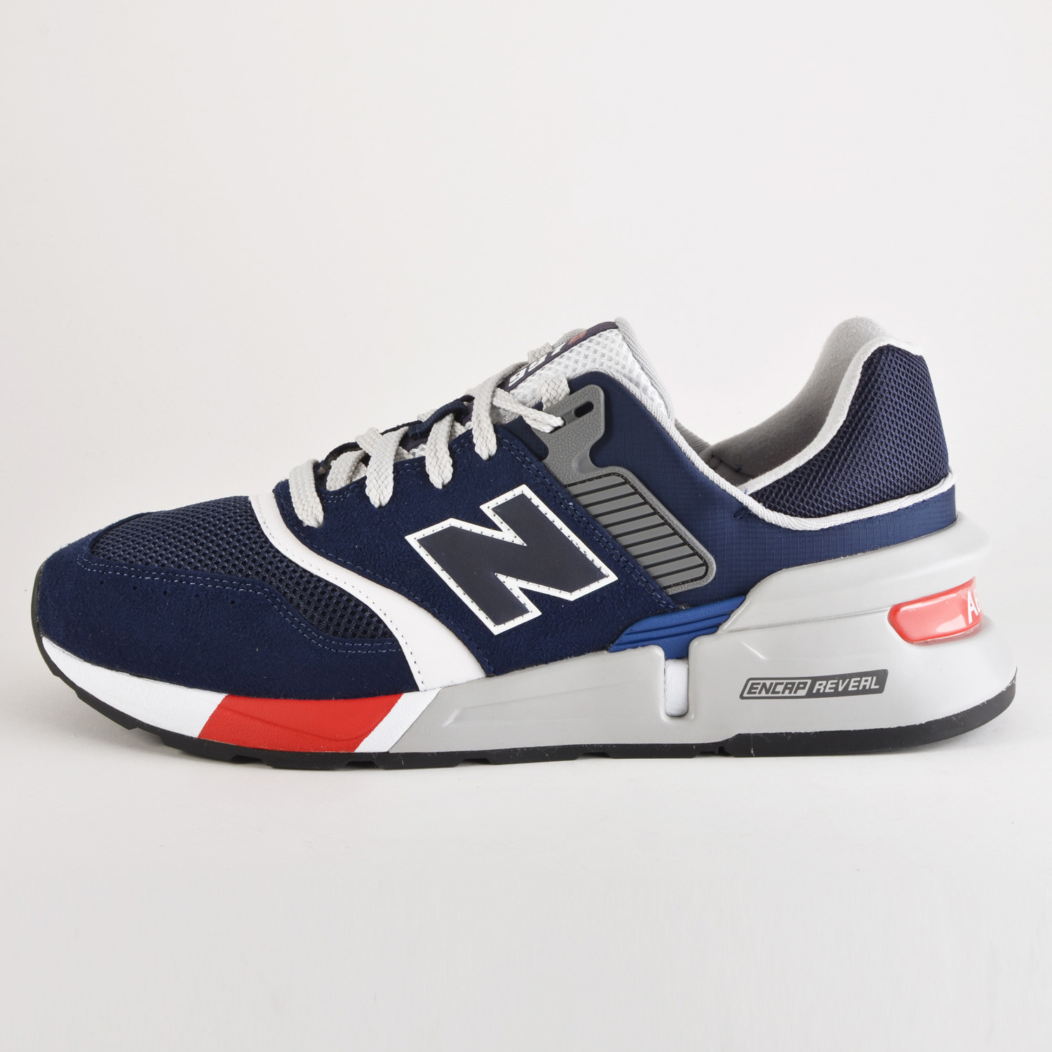 New-Balance-997-Sport-9000046986_4154