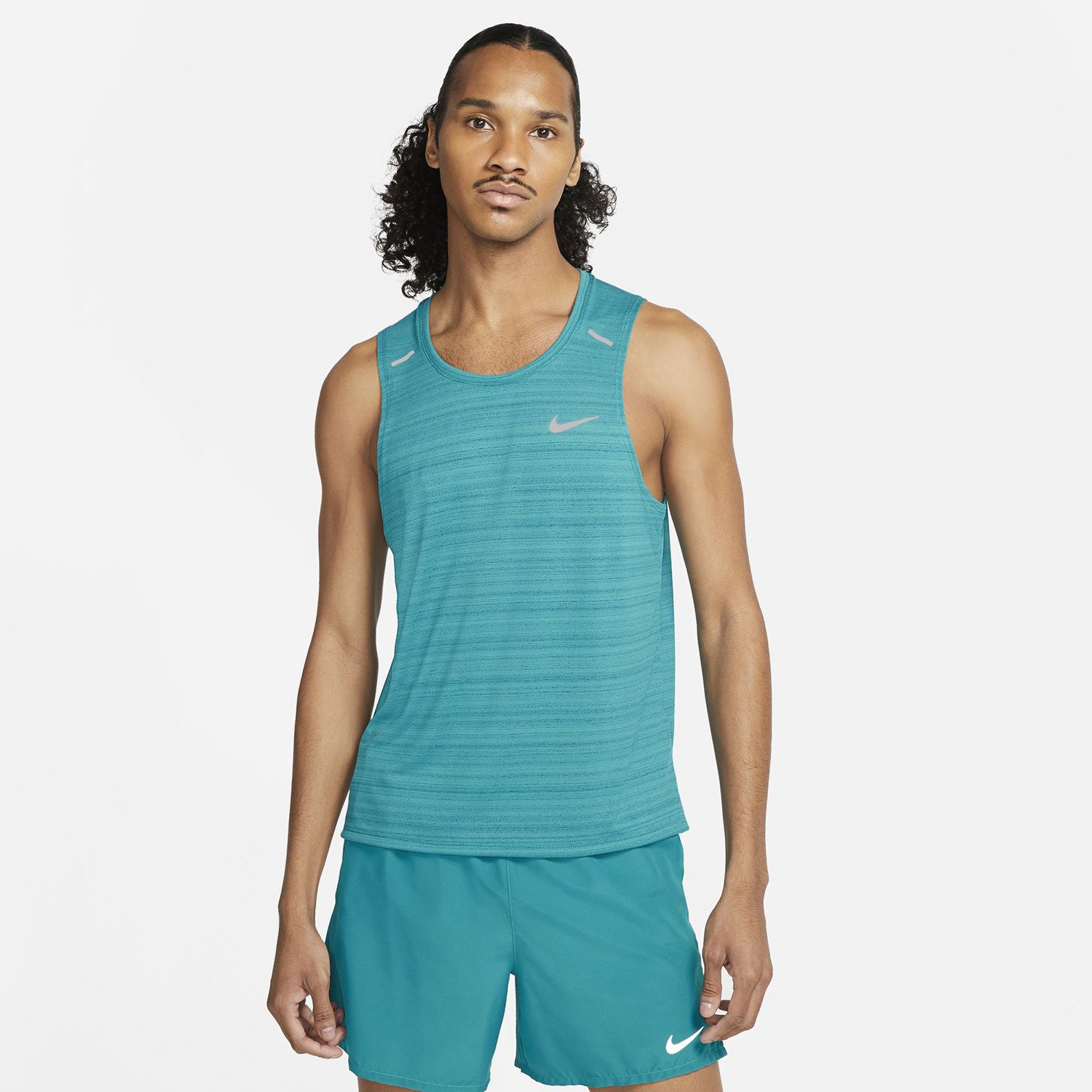 Nike-Dri-Fit-Miler-Ανδρική-Αμάνικη-Μπλούζα-Για-Τρέξιμο-9000069996_50597