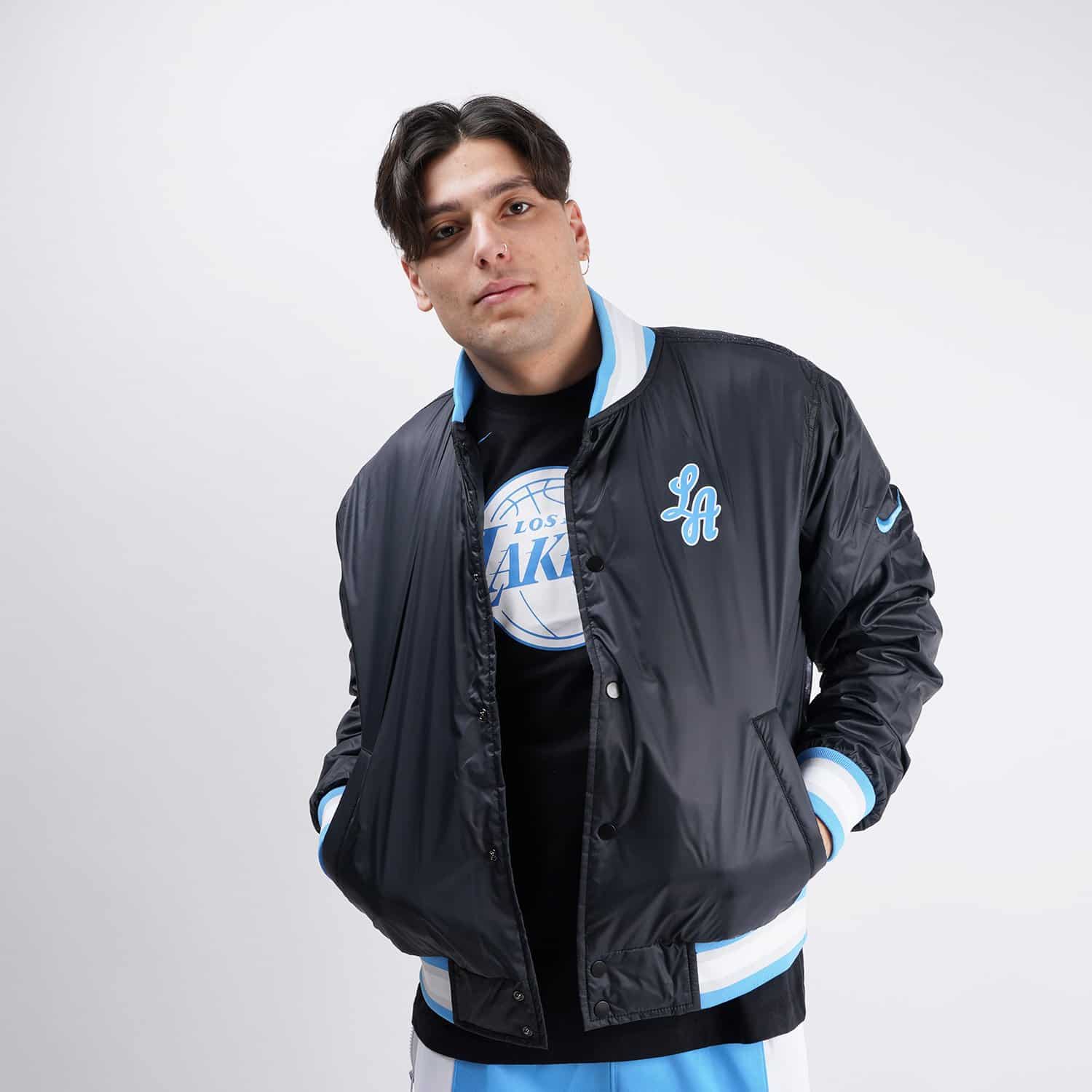 Nike-NBA-Los-Angeles-Lakers-Courtside-City-Edition-Ανδρικό-Μπουφάν-9000056143_46715