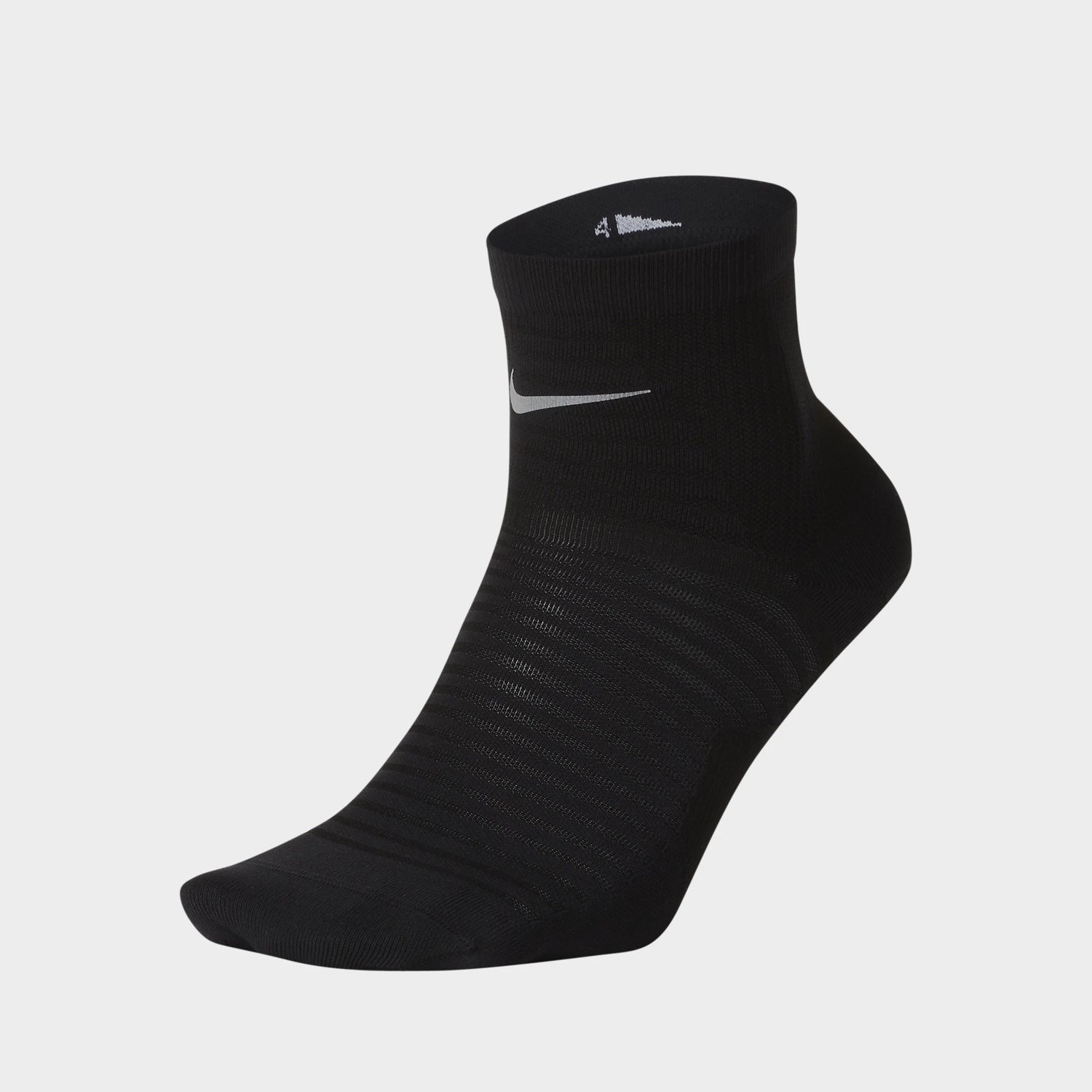 Nike-Spark-Lightweight-Ankle-Unisex-Running-Socks-9000044469_40908