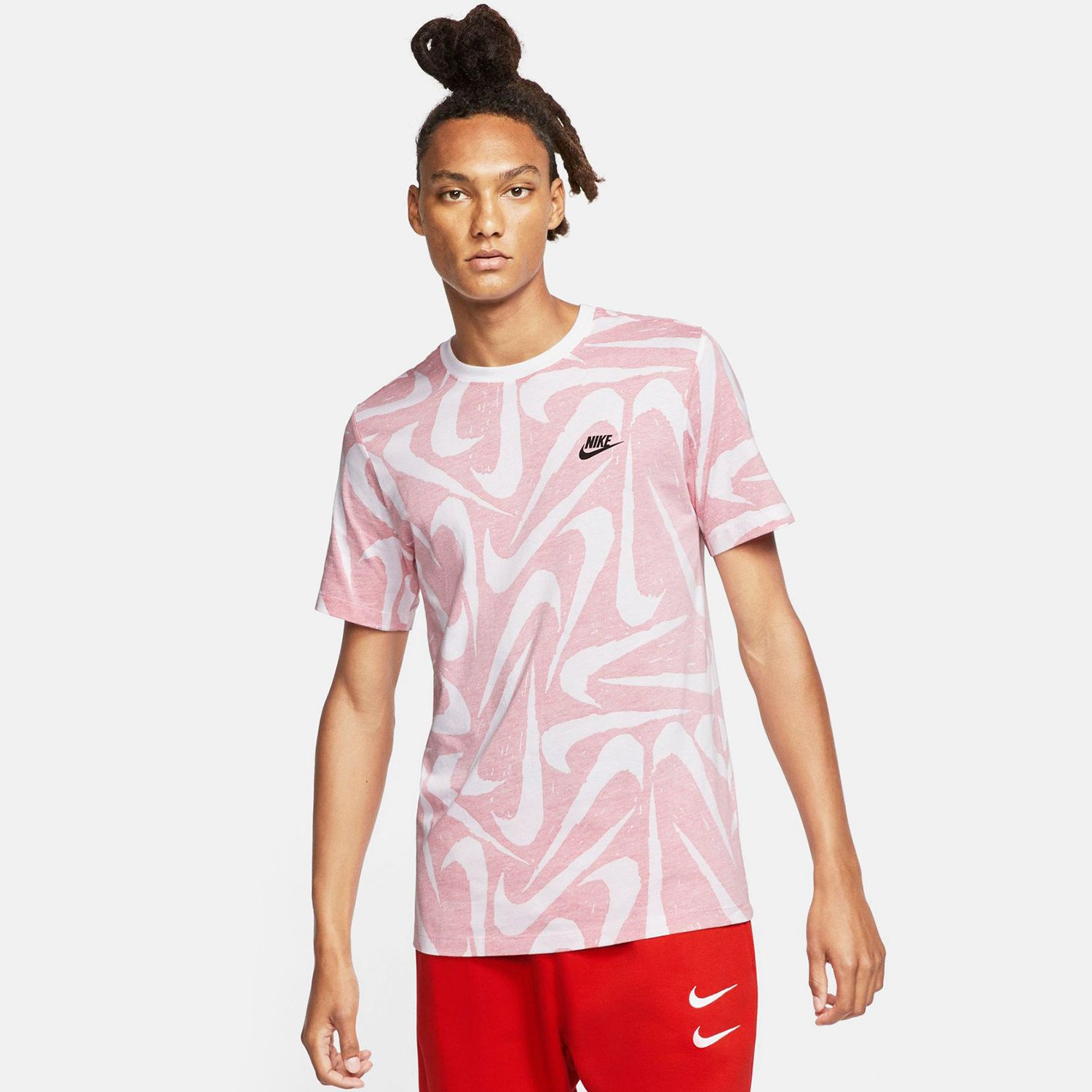 Nike-Sportswear-Club-All-Over-Print-Drawn-Ανδρική-Κοντομάνικη-Μπλούζα-9000052790_14047