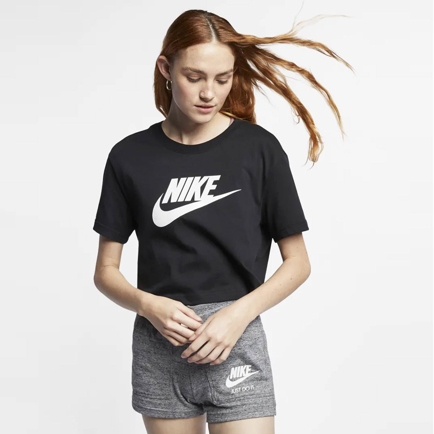 Nike-Sportswear-Essential-Γυναικείο-Crop-Top-9000024646_1480