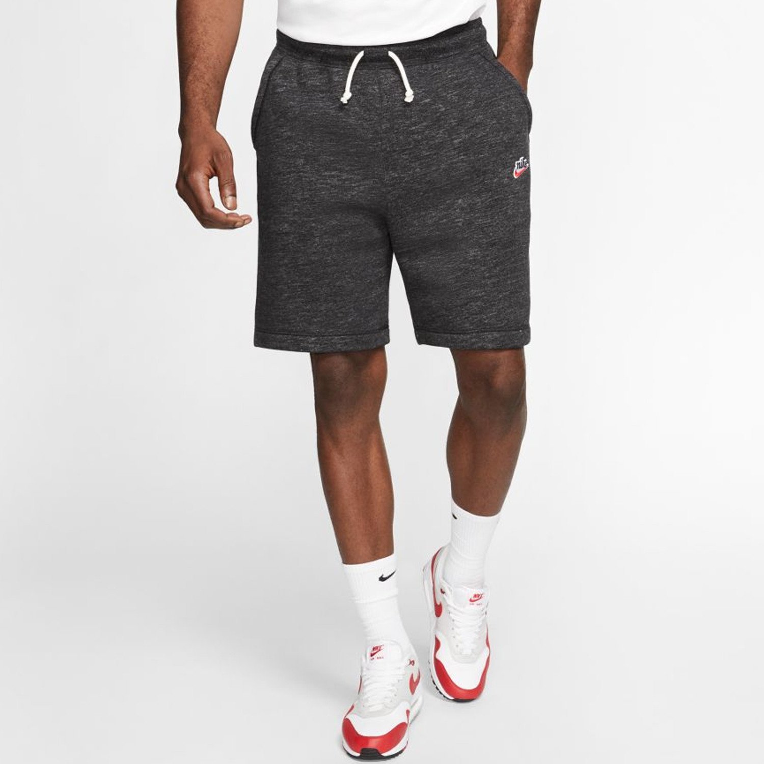 Nike-Sportswear-Heritage-MenS-Shorts-9000044117_37906