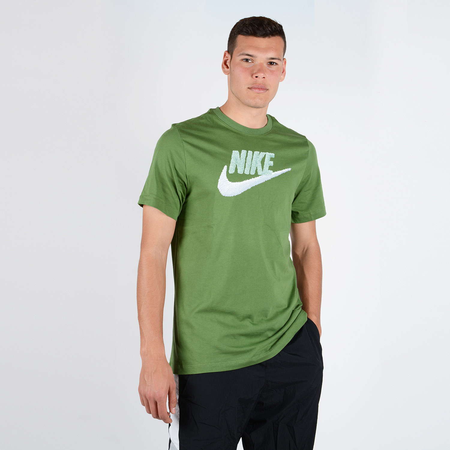 Nike-Sportswear-Mens-T-Shirt-9000043451_42885