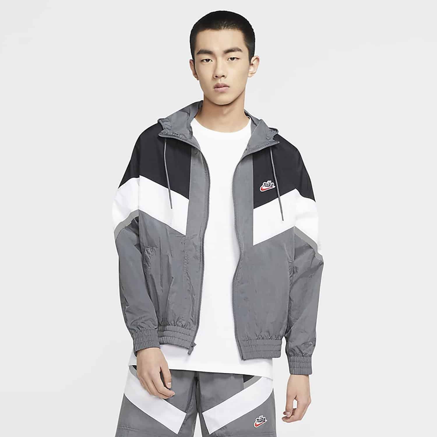 Nike-Sportswear-Windrunner-Ανδρική-Αντιανεμική-Ζακέτα-9000055448_46366