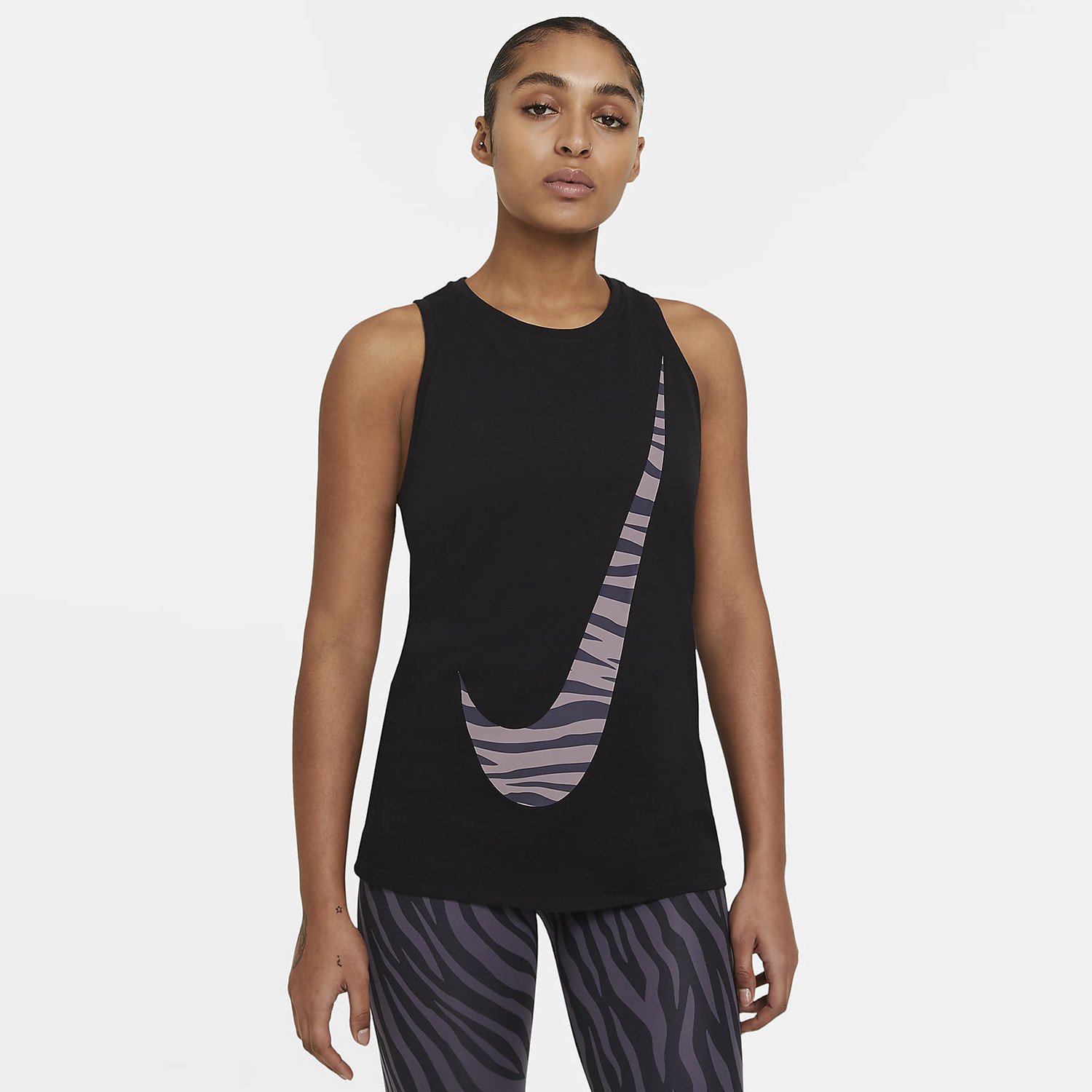 Nike-W-Dry-Tadfc-Icon-Clash-9000070024_1469