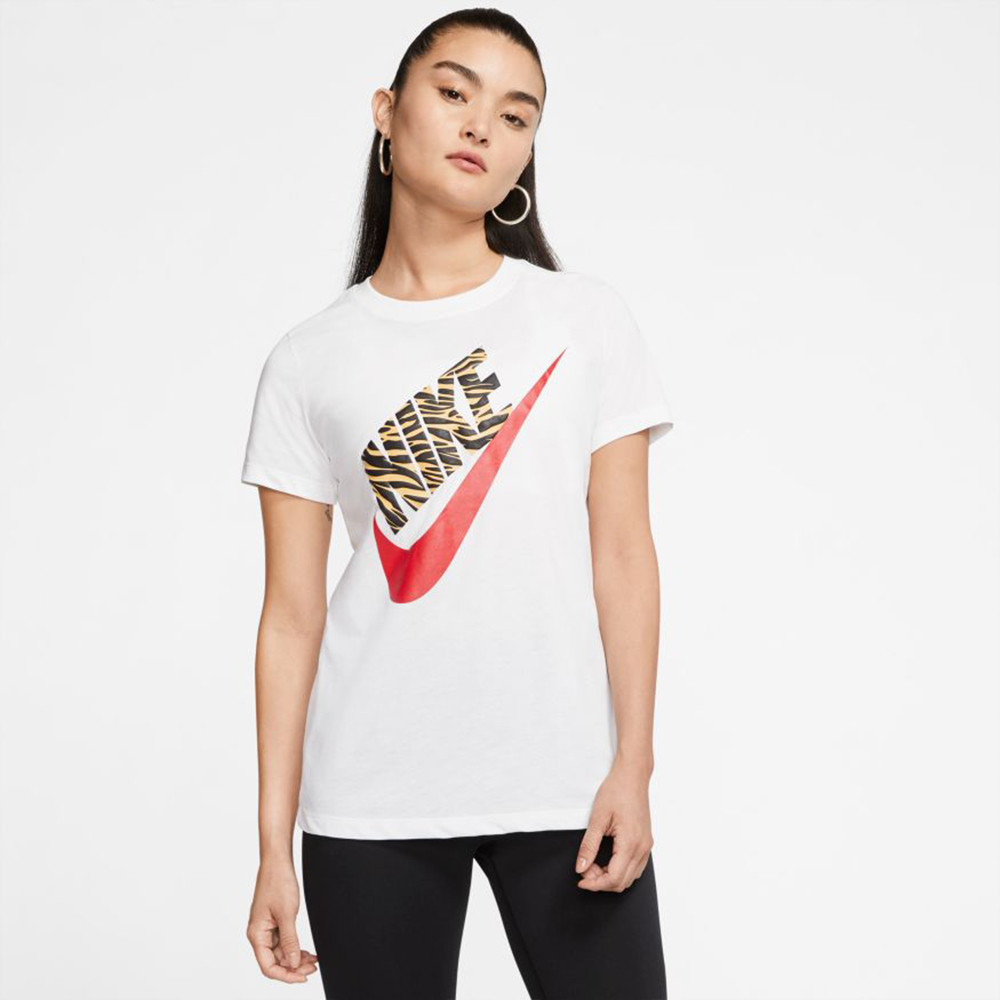 Nike-WomenS-Nsw-Tee-Prep-Futura-1-9000044232_1540