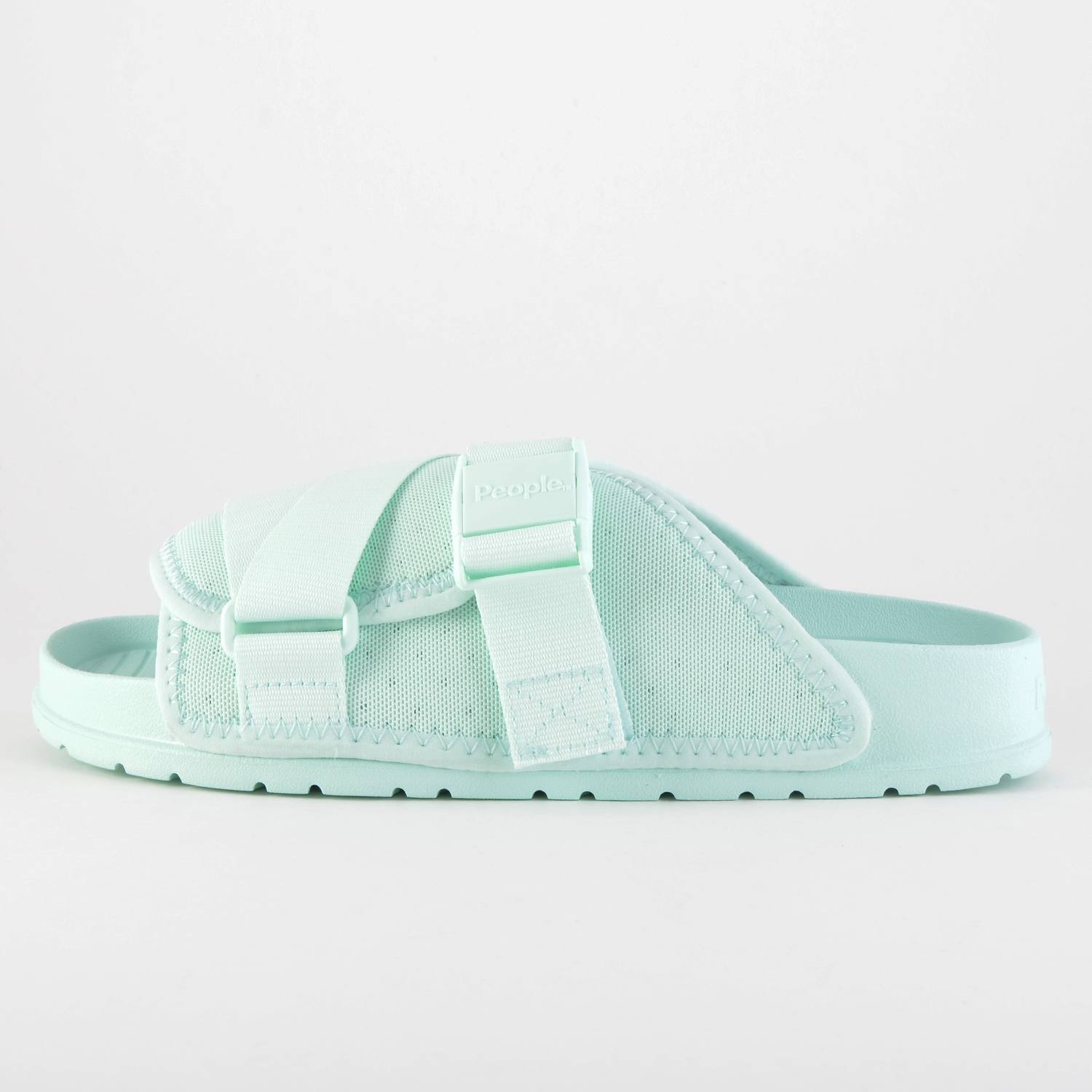 People-Lennon-Chiller-Womens-Slides-9000010671_33658