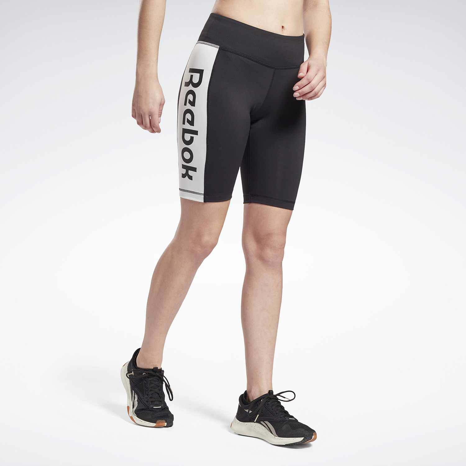Reebok-Sport-Linear-Logo-Γυναικείο-Μακρύ-Σορτς-9000069251_1469