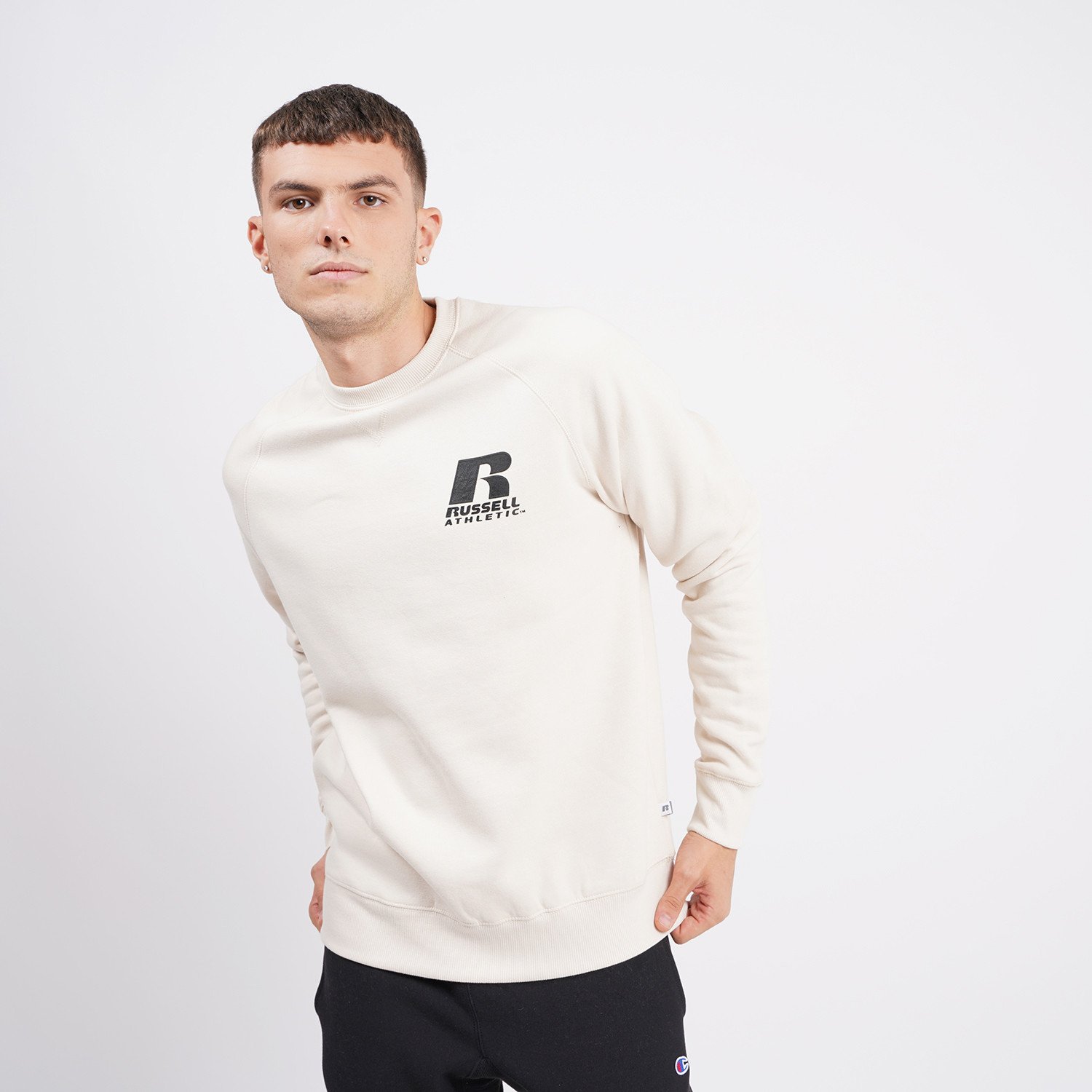 Russell-Athletic-Crewneck-Raglan-Ανδρικό-Φούτερ-9000064171_48962