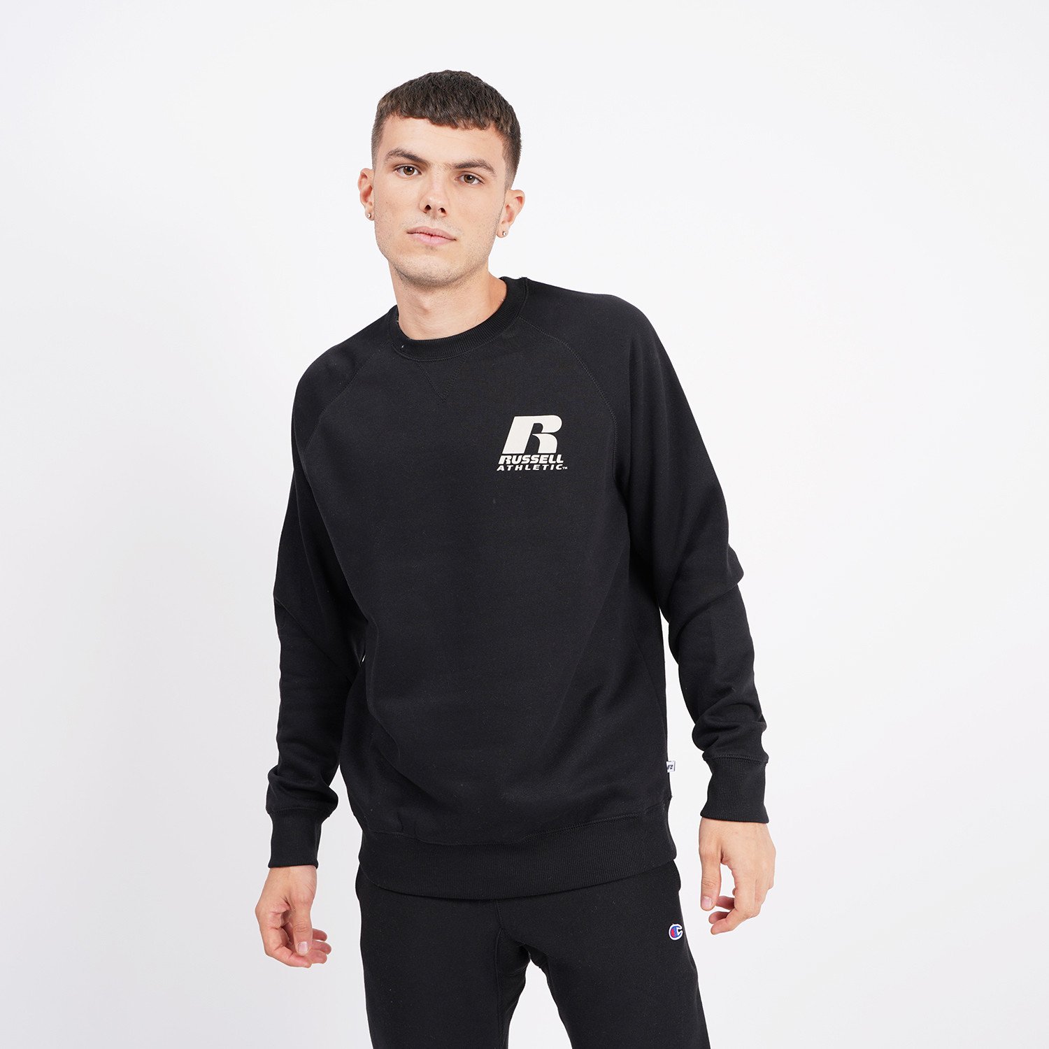 Russell-Athletic-Crewneck-Raglan-Ανδρικό-Φούτερ-9000064172_001