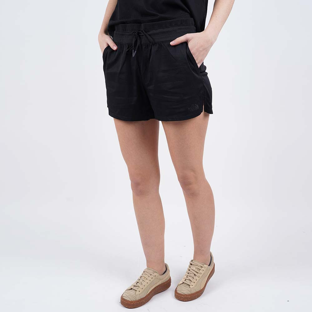 THE-NORTH-FACE-Afrodite-Womens-Shorts-9000047303_4617