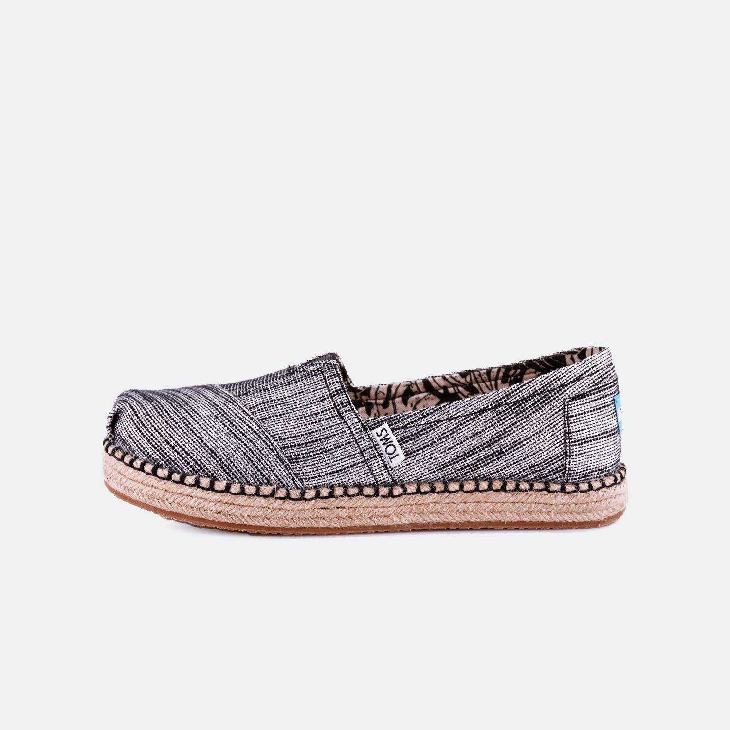 TOMS-Black-Slubby-Lurex-Yt-Platalp-Esp-10800302295_6693