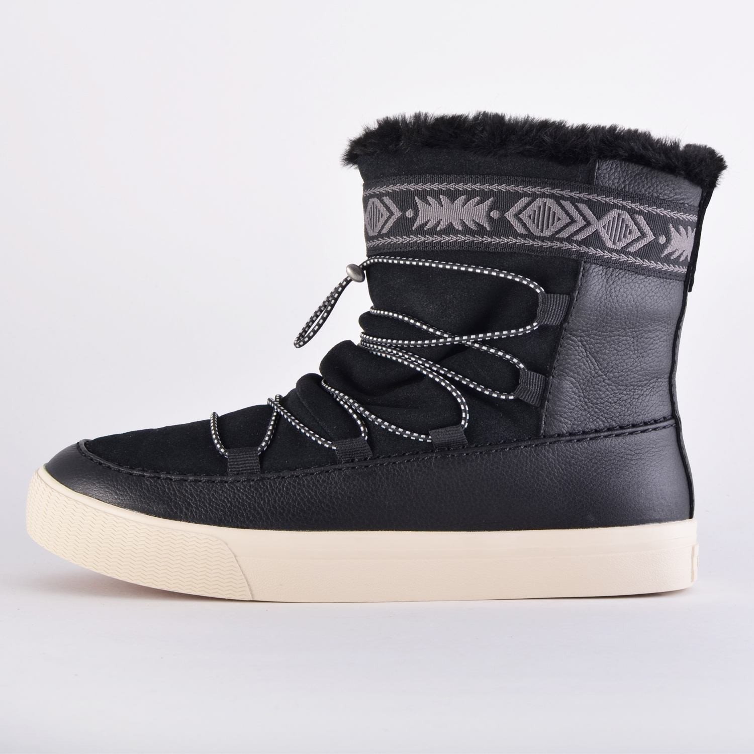 TOMS-Leather-Womens-Alpine-9000017839_6693