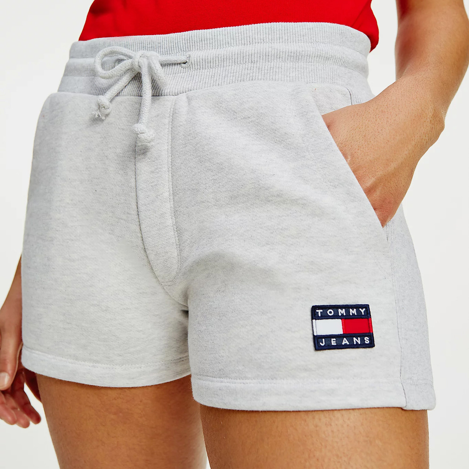 Tommy-Jeans-Badge-Γυναικείο-Σορτς-9000074842_49132