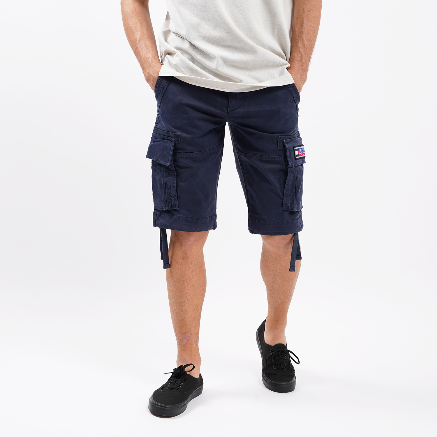 Tommy-Jeans-Mens-Solid-Cargo-Shorts-9000050963_45092