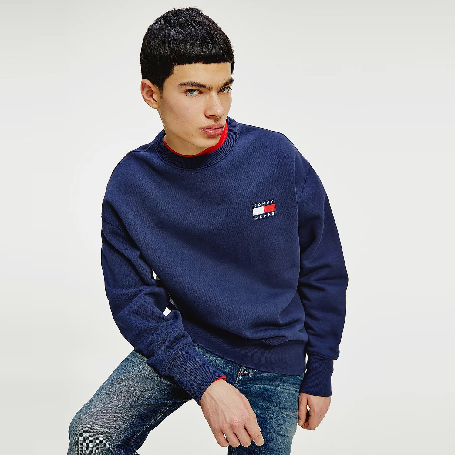 Tommy-Jeans-Tommy-Badge-Crew-Neck-Ανδρικό-Φούτερ-9000074964_45076