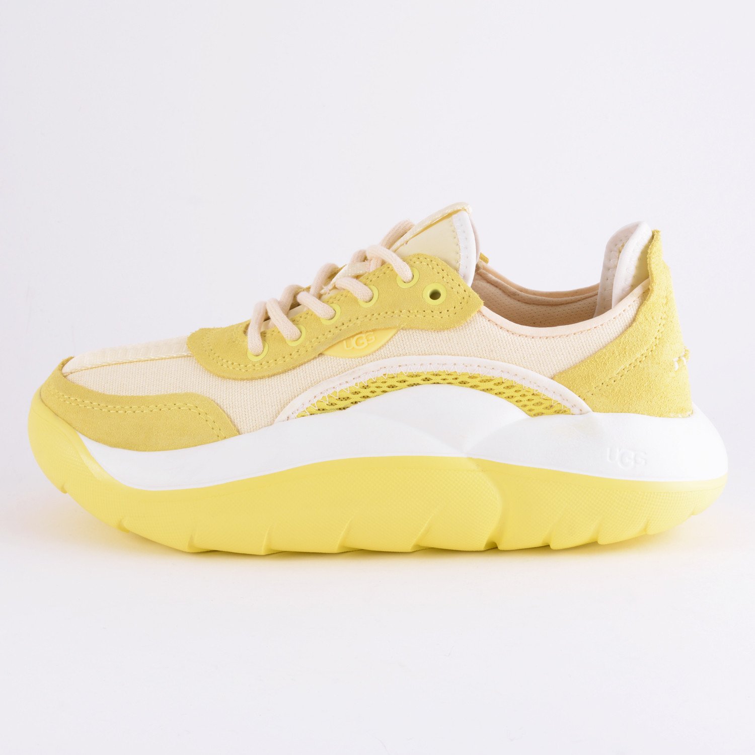 Ugg-La-Cloud-Low-WomenS-Sneakers-9000050713_45057