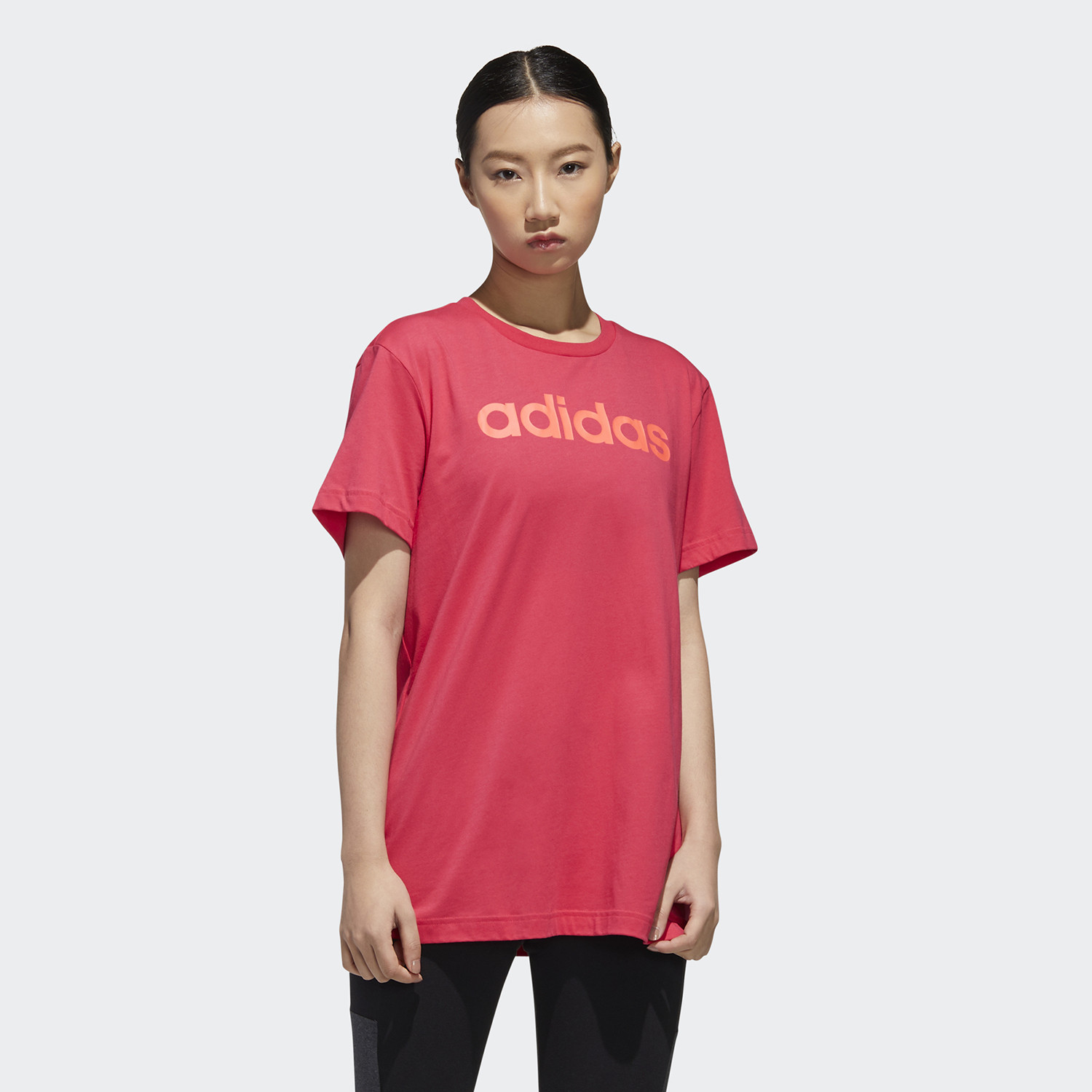 adidas-Essentials-Linear-Γυναικεία-Μπλούζα-9000058123_47258
