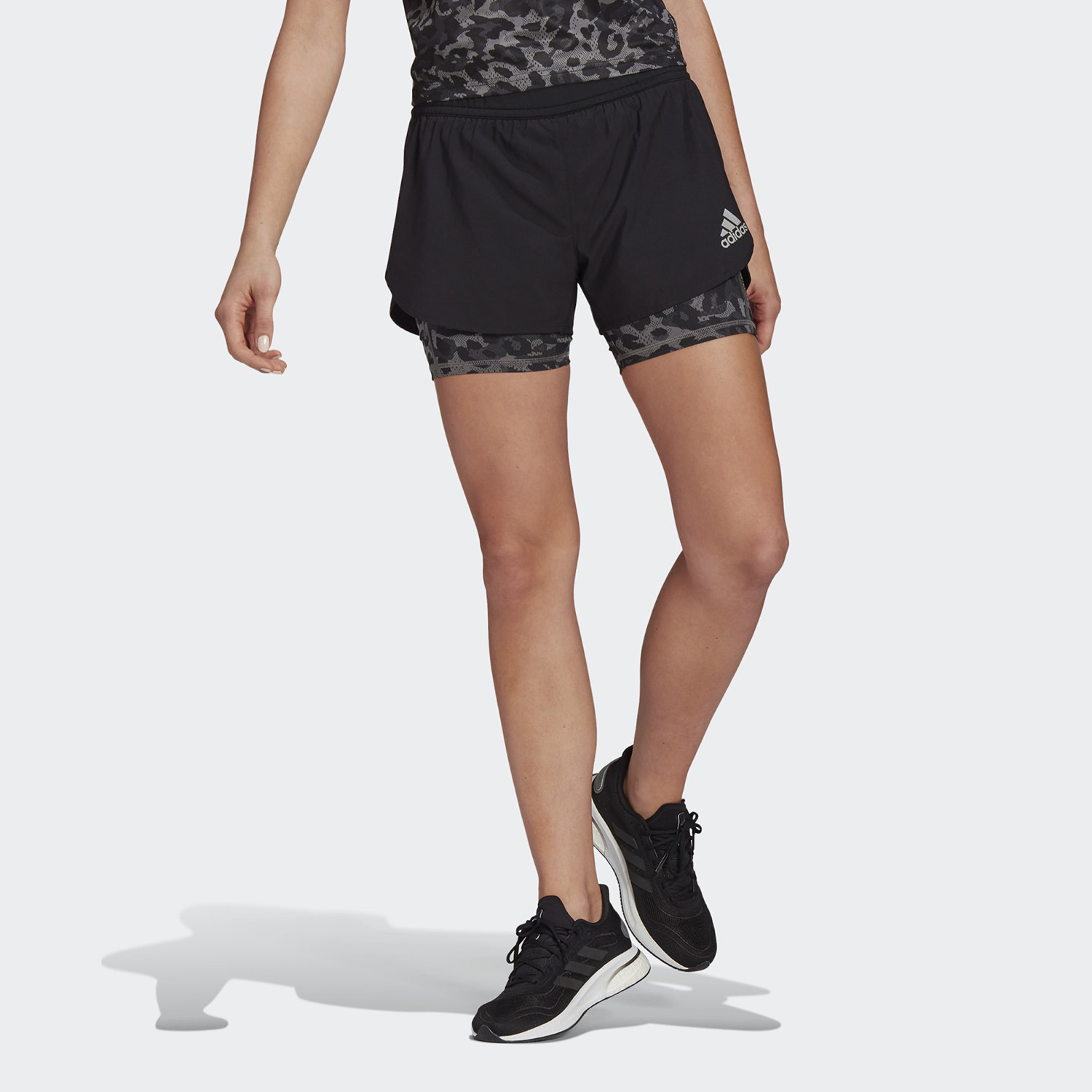 adidas-Fast-Two-In-One-Primeblue-Graphic-Γυναικείο-Σορτς-9000068422_50169