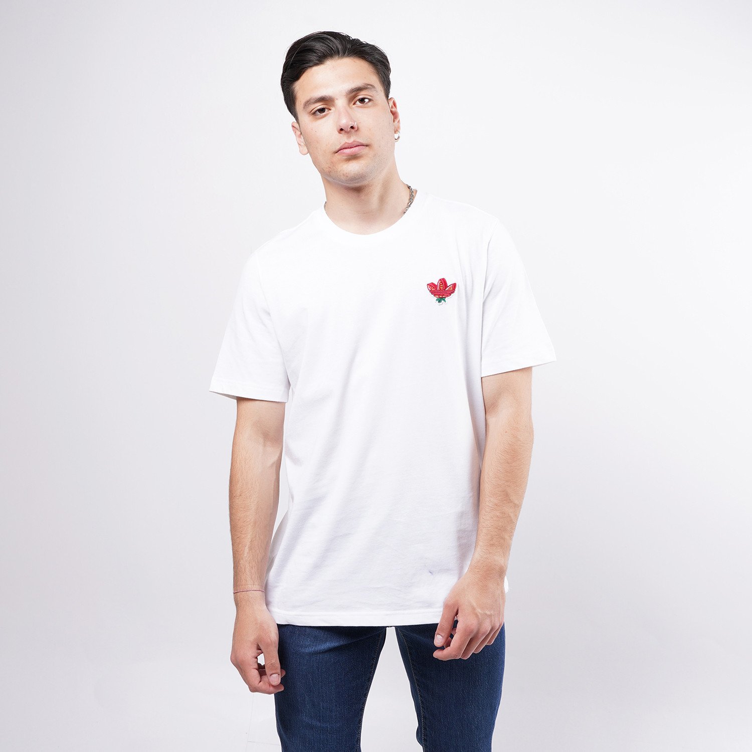 adidas-Originals-Fruit-Badge-Tee-9000074279_1539