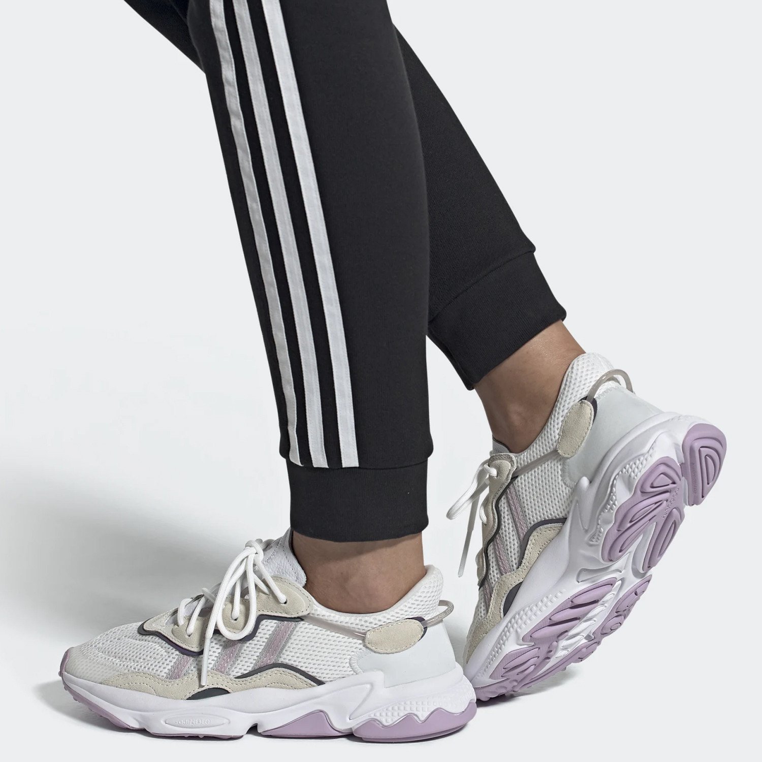 adidas-Originals-Ozweego-Γυναικεία-Παπούτσια-9000067806_49844