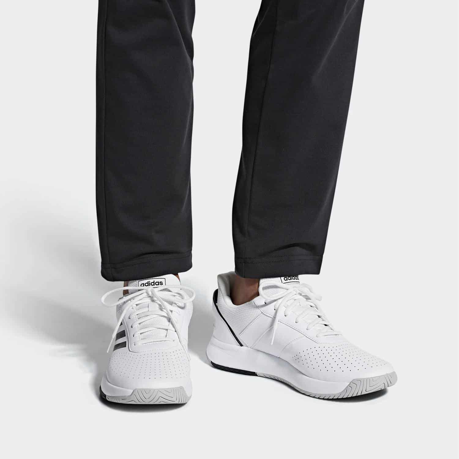 adidas-Performance-Courtsmash-9000033524_37255