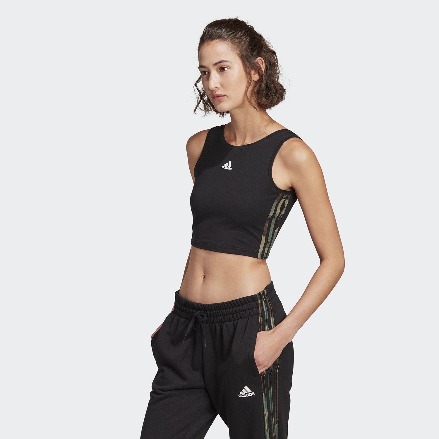 adidas-Performance-Essentials-Camouflage-Γυναικείο-Αμάνικο-T-shirt-9000074154_1480