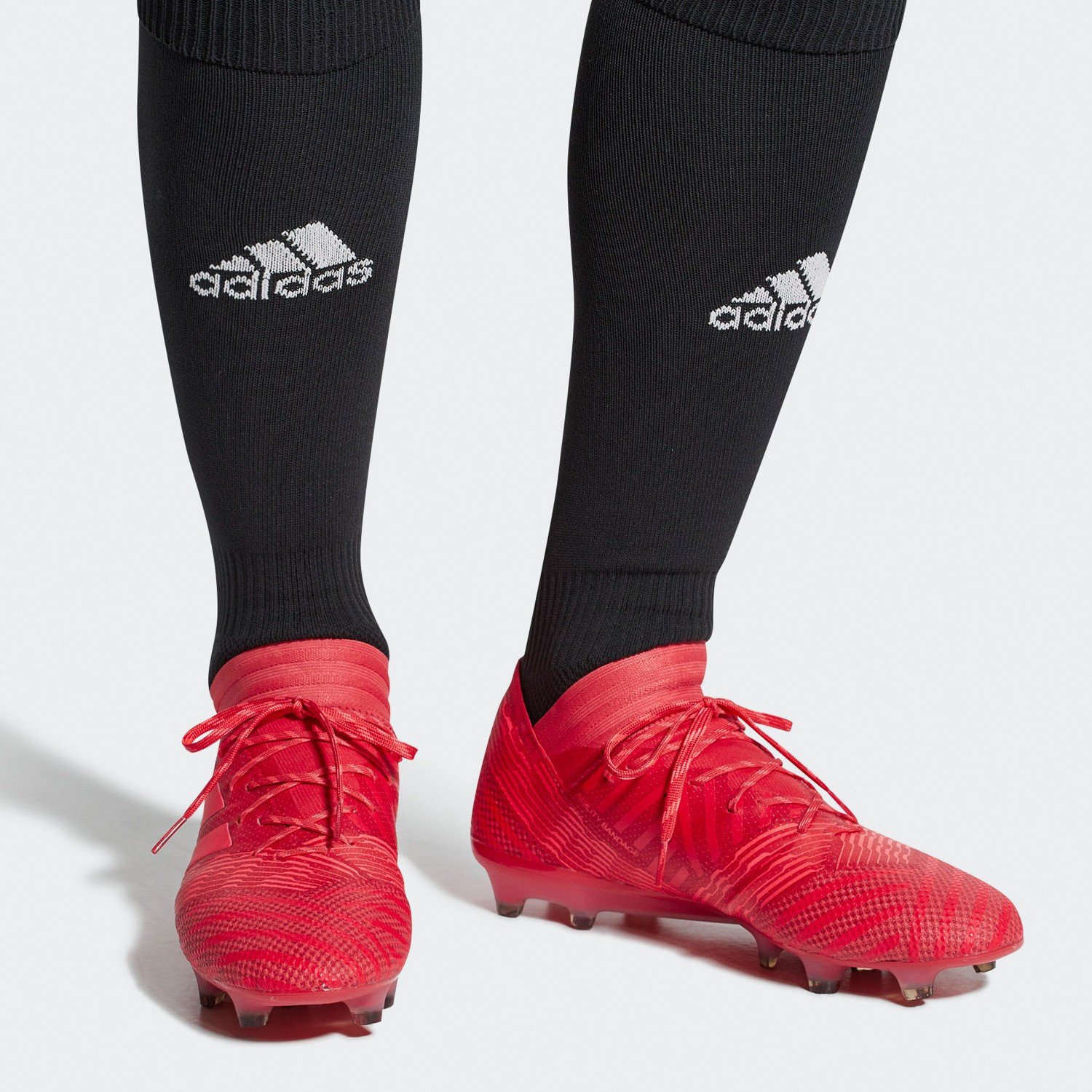 adidas-Performance-Nemeziz-17.1-Fg-cold-Blooded-9000000250_30864