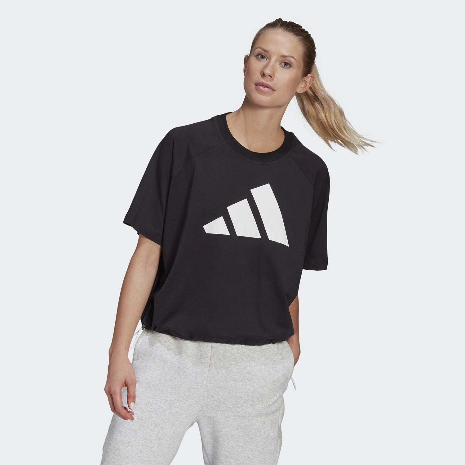adidas-Performance-Sportswear-Adjustable-Badje-Of-Sports-Γυναικεία-Μπλούζα-9000068405_1469