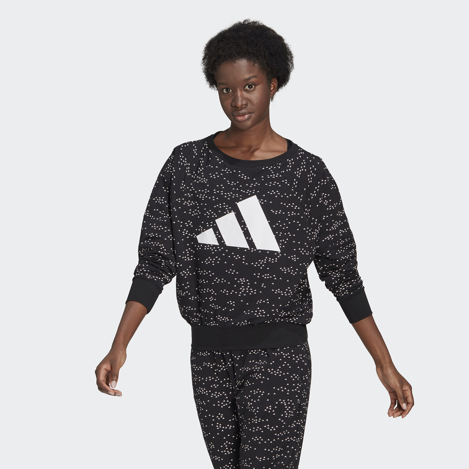 adidas-Performance-Sportswear-Winner-Badge-of-Sports-Γυναικείο-Φούτερ-9000074135_1469