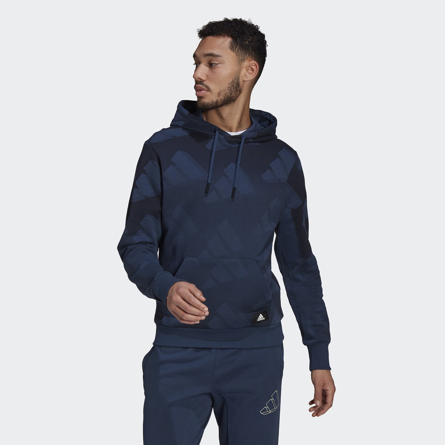 adidas-Sportswear-Allover-Print-Ανδρική-Μπλούζα-με-Κουκούλα-9000074214_50168