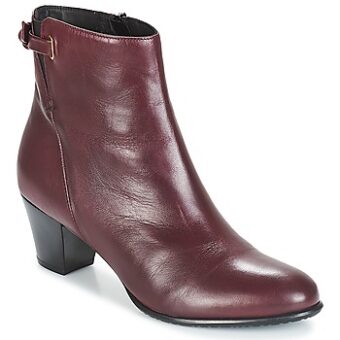 Μποτίνια André PASSIONA ΣΤΕΛΕΧΟΣ: Δέρμα & ΕΠΕΝΔΥΣΗ: Συνθετικό και ύφασμα & ΕΣ. ΣΟΛΑ: Δέρμα & ΕΞ. ΣΟΛΑ: Καουτσούκ