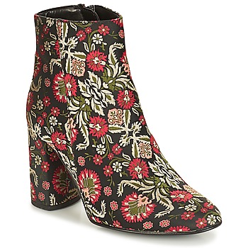 Μποτίνια André REQUIEM ΣΤΕΛΕΧΟΣ: Ύφασμα & ΕΠΕΝΔΥΣΗ: Συνθετικό και ύφασμα & ΕΣ. ΣΟΛΑ: Δέρμα & ΕΞ. ΣΟΛΑ: Καουτσούκ Μποτίνια André REQUIEM ΣΤΕΛΕΧΟΣ: Ύφασμα & ΕΠΕΝΔΥΣΗ: Συνθετικό και ύφασμα & ΕΣ. ΣΟΛΑ: Δέρμα & ΕΞ. ΣΟΛΑ: Καουτσούκ