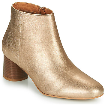 Μποτίνια Betty London NILOVE ΣΤΕΛΕΧΟΣ: Δέρμα & ΕΠΕΝΔΥΣΗ: Ύφασμα & ΕΣ. ΣΟΛΑ: Δέρμα & ΕΞ. ΣΟΛΑ: Καουτσούκ Μποτίνια Betty London NILOVE ΣΤΕΛΕΧΟΣ: Δέρμα & ΕΠΕΝΔΥΣΗ: Ύφασμα & ΕΣ. ΣΟΛΑ: Δέρμα & ΕΞ. ΣΟΛΑ: Καουτσούκ