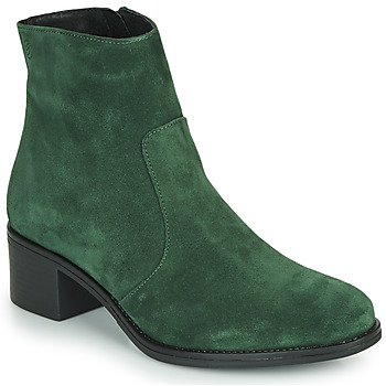 Μποτίνια Betty London NOUME ΣΤΕΛΕΧΟΣ: Ύφασμα & ΕΠΕΝΔΥΣΗ: Ύφασμα & ΕΣ. ΣΟΛΑ: Δέρμα & ΕΞ. ΣΟΛΑ: Καουτσούκ Μποτίνια Betty London NOUME ΣΤΕΛΕΧΟΣ: Ύφασμα & ΕΠΕΝΔΥΣΗ: Ύφασμα & ΕΣ. ΣΟΛΑ: Δέρμα & ΕΞ. ΣΟΛΑ: Καουτσούκ