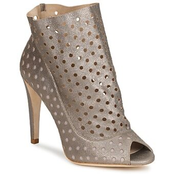 Μποτίνια Bourne RITA