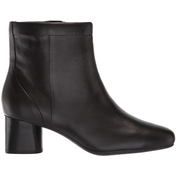 Μποτίνια Clarks 136983 Μποτίνια Clarks 136983