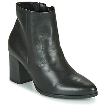 Μποτίνια Gabor 5291057 ΣΤΕΛΕΧΟΣ: Δέρμα & ΕΠΕΝΔΥΣΗ: Συνθετικό & ΕΣ. ΣΟΛΑ: Συνθετικό & ΕΞ. ΣΟΛΑ: Καουτσούκ