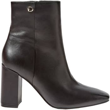 Μποτίνια Guess FL7ADA LEA10 Μποτίνια Guess FL7ADA LEA10