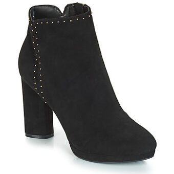 Μποτίνια Guess PEACHIE ΣΤΕΛΕΧΟΣ: Δέρμα & ΕΠΕΝΔΥΣΗ: Ύφασμα & ΕΣ. ΣΟΛΑ: Ύφασμα & ΕΞ. ΣΟΛΑ: Καουτσούκ