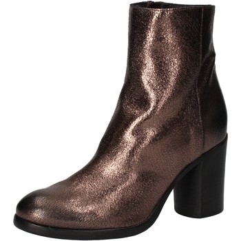 Μποτίνια Moma stivaletti bronze pelle AE332 Μποτίνια Moma stivaletti bronze pelle AE332