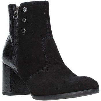 Μποτίνια NeroGiardini A908730D Μποτίνια NeroGiardini A908730D